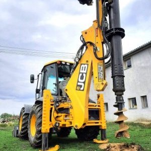 foto als neu JCB 4CX Piling Baggerlader mit bohre 14m